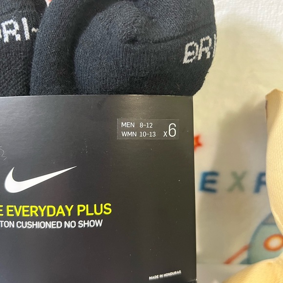 NIKE EVERYDAY PLUS COTTON CUSHIONED NO SHOW/ DRY-FIT TECHNOLOGY/ LARGE SIZE - Picture 7 of 8